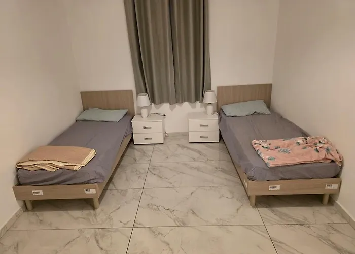 3bedroom Flat In Swieqi 5-minute Walk To Paceville